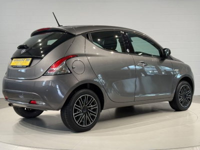 Lancia Ypsilon 1.2 69 CV 5 porte GPL Ecochic Gold (5)