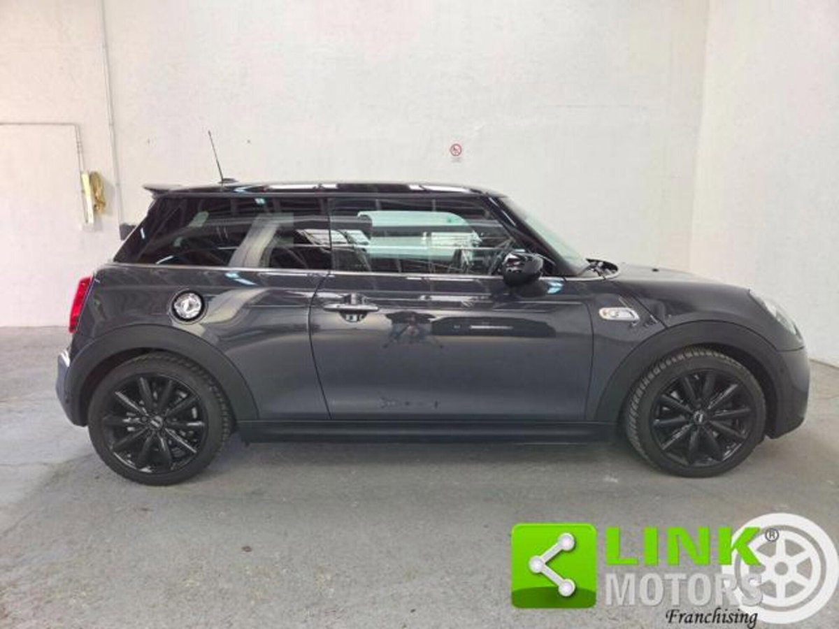 MINI Mini 2.0 Cooper S Hype (14)