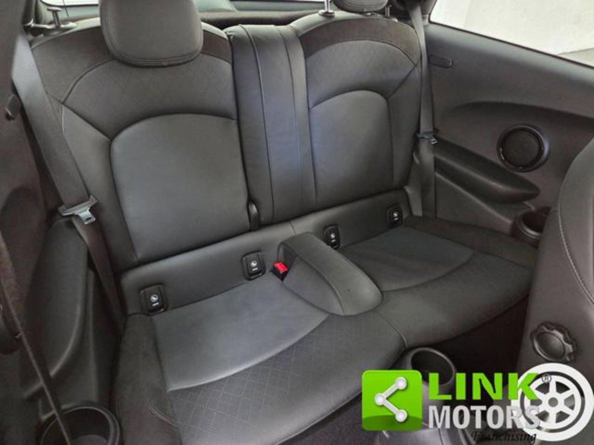 MINI Mini 2.0 Cooper S Hype (9)