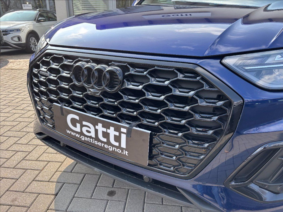 Audi Q5 40 TDI 204 CV quattro S tronic S line plus (11)