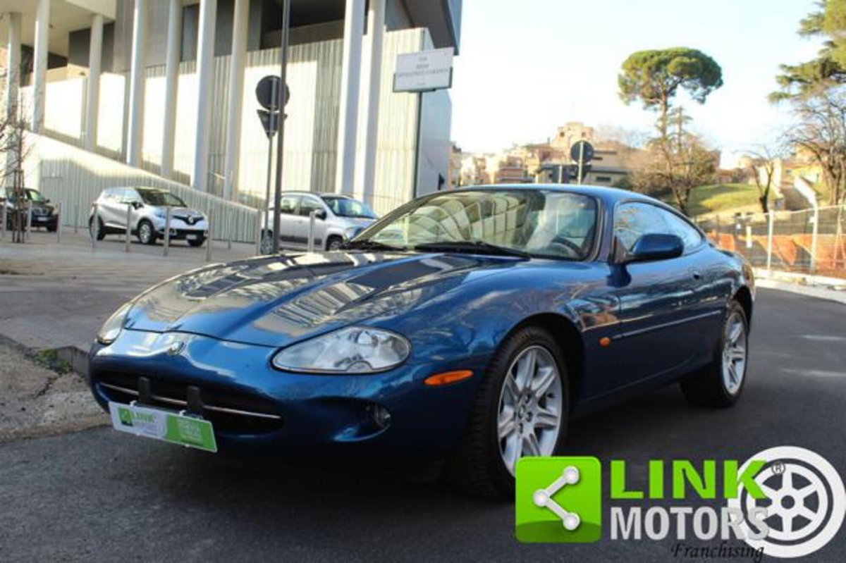 Jaguar XK8 4.0 Coupé