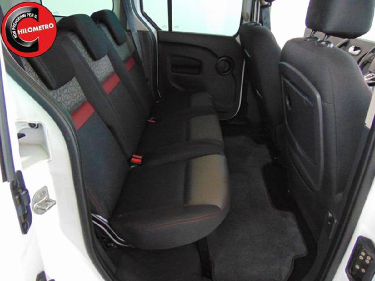 Renault Kangoo 1.5 blue dci Equilibre 95cv (8)