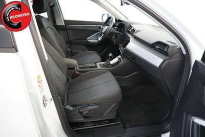 Audi Q3 35 TDI quattro S tronic Business (11)