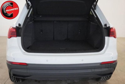 Audi Q3 35 TDI quattro S tronic Business (6)
