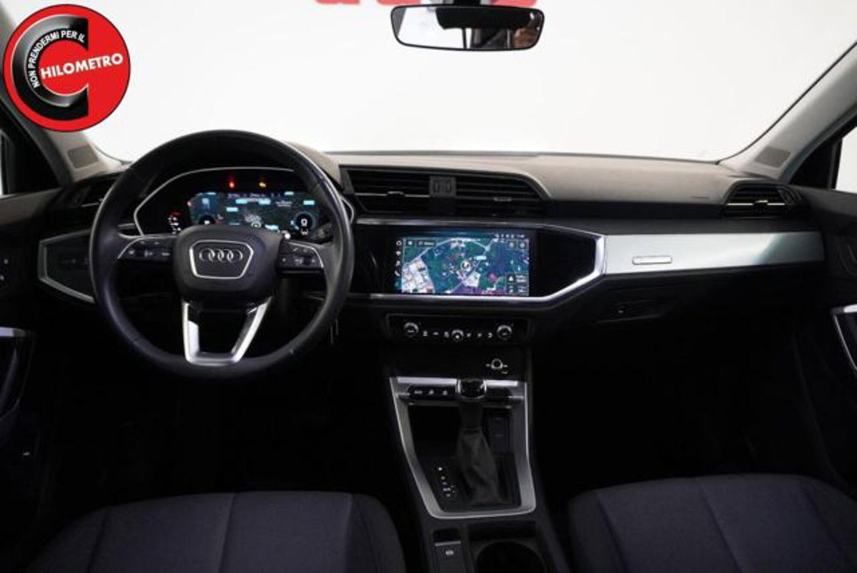 Audi Q3 Sportback 35 TDI quattro S tronic Business Plus (13)