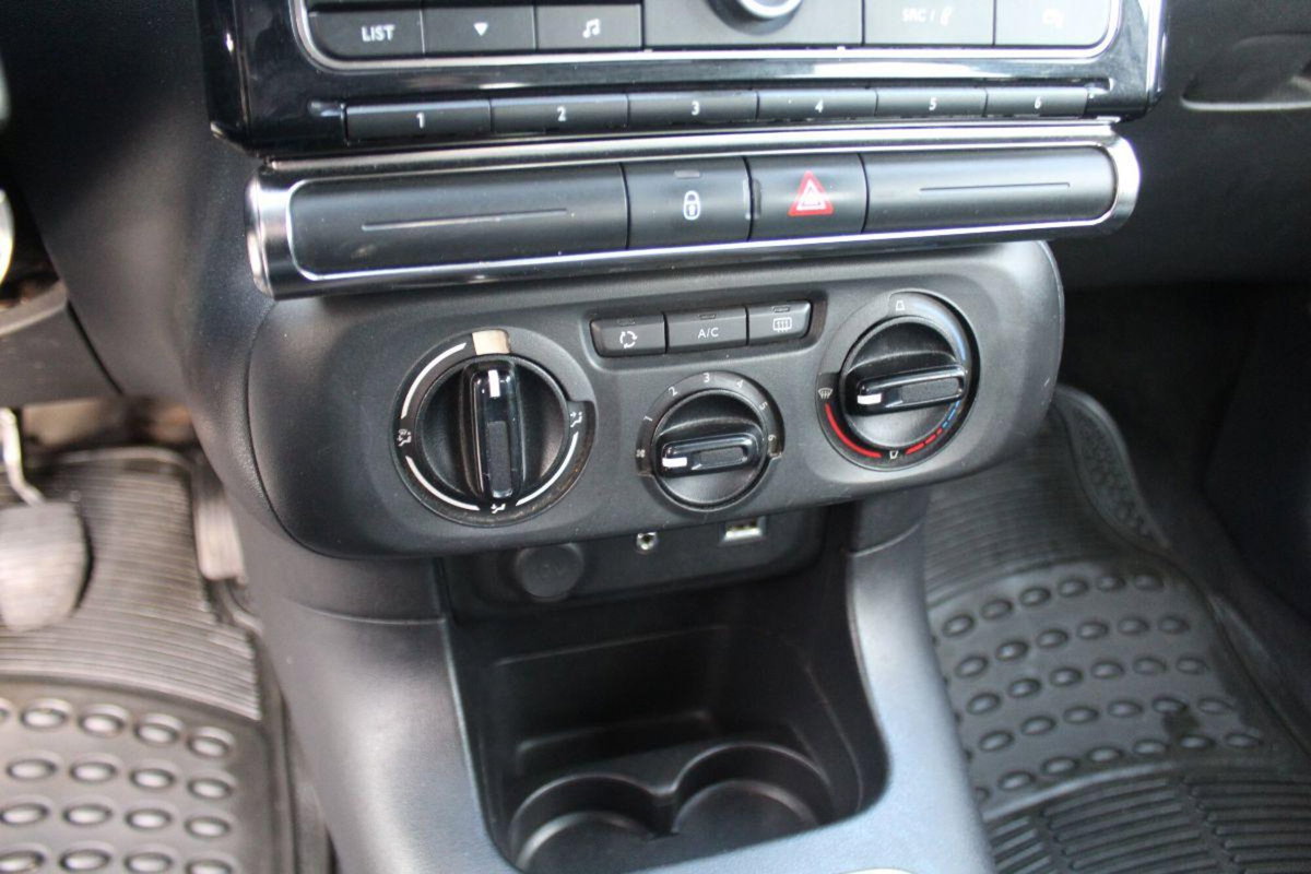 Citroen C3 BlueHDi 75 S&S Shine (16)