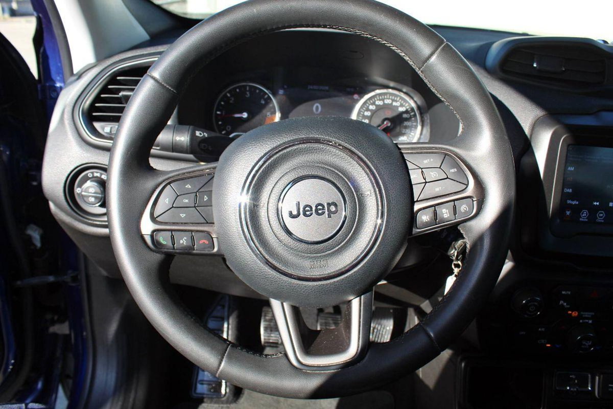 Jeep Renegade 1.6 Mjt 130 CV S (11)