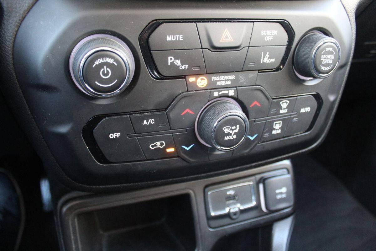 Jeep Renegade 1.6 Mjt 130 CV S (14)