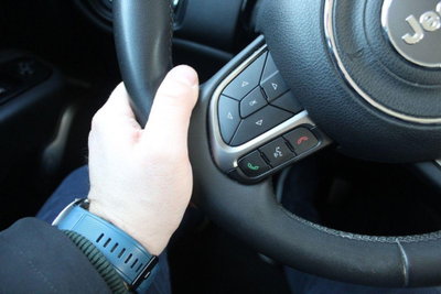 Jeep Renegade 1.6 Mjt 130 CV S (16)