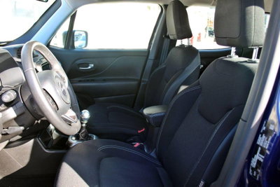 Jeep Renegade 1.6 Mjt 130 CV S (9)