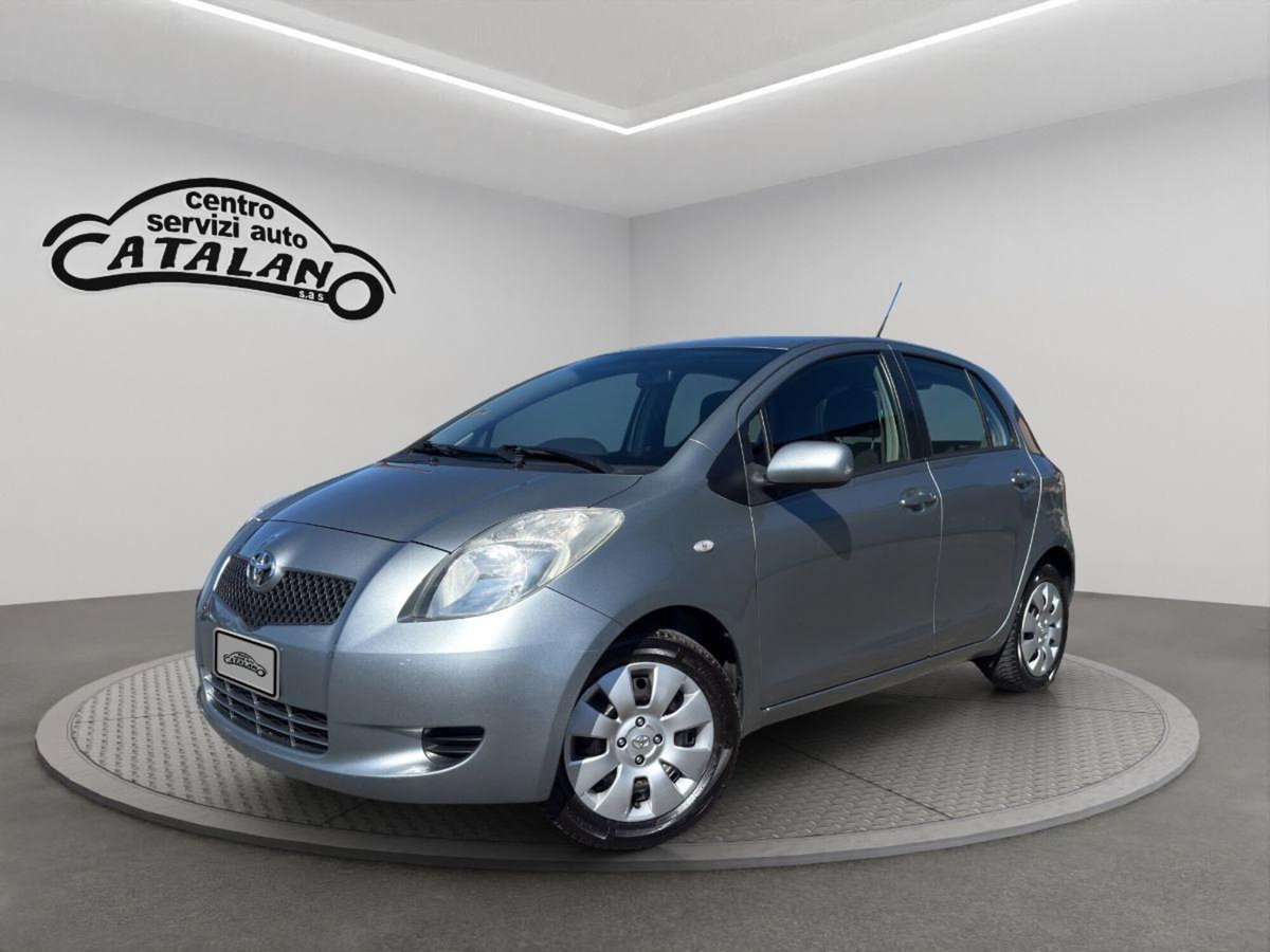 Toyota Yaris 16V cat 5 porte Sol