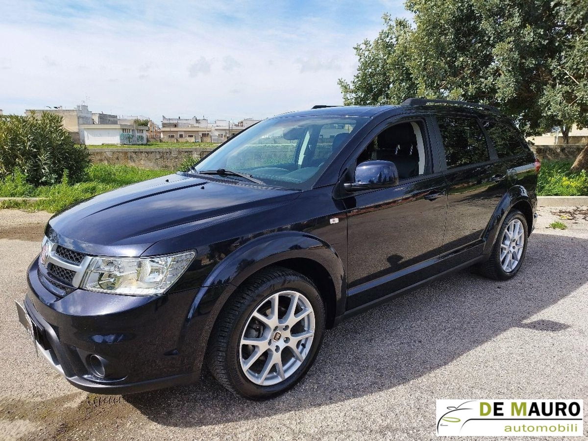 Fiat Freemont 2.0 Multijet 140 CV Urban (12)