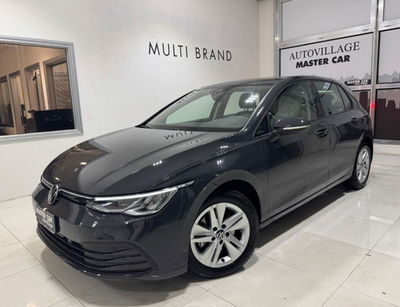 Volkswagen Golf 1.0 TSI 110 CV 5p. Business BlueMotion Technology usata