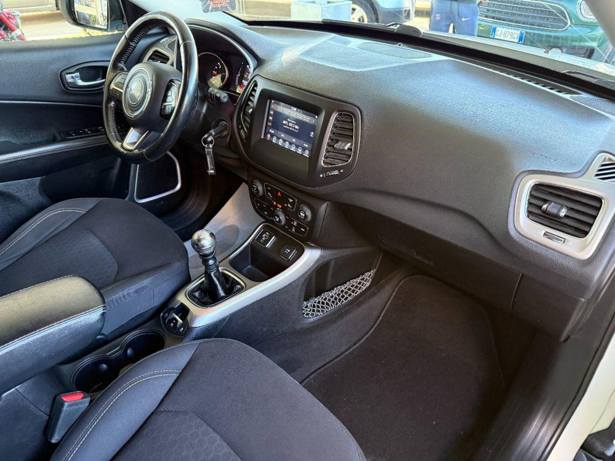 Jeep Compass 1.6 Multijet II 2WD Business (11)