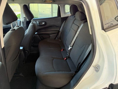 Jeep Compass 1.6 Multijet II 2WD Business (12)