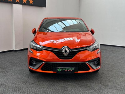 Renault Clio Full Hybrid E-Tech 140 CV 5 porte R.S. Line (3)