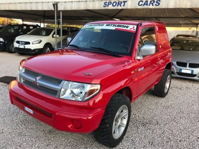 Mitsubishi Pajero 2.0 16V GDI 3p. Competition (2)