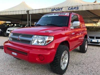Mitsubishi Pajero 2.0 16V GDI 3p. Competition (3)