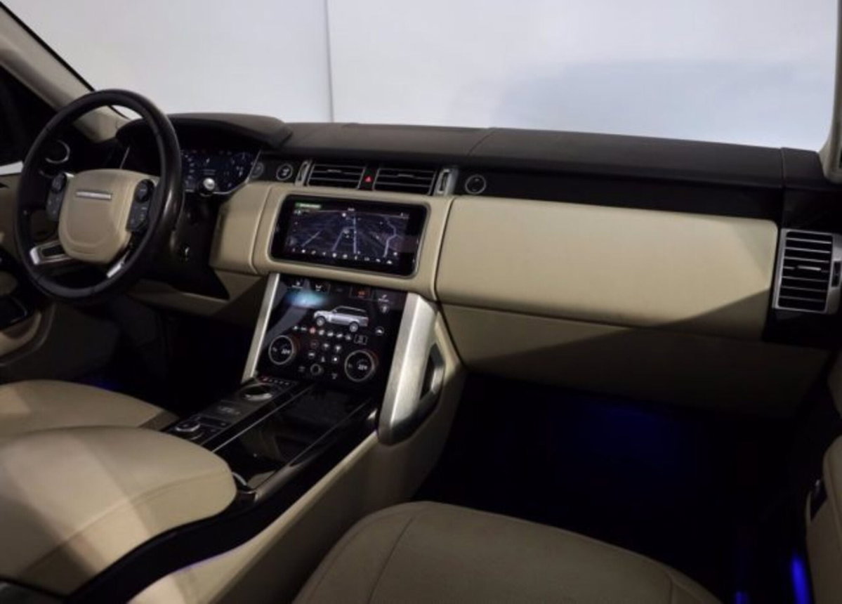 Land Rover Range Rover 3.0D l6 Autobiography (10)
