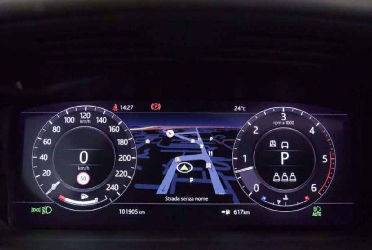 Land Rover Range Rover 3.0D l6 Autobiography (12)