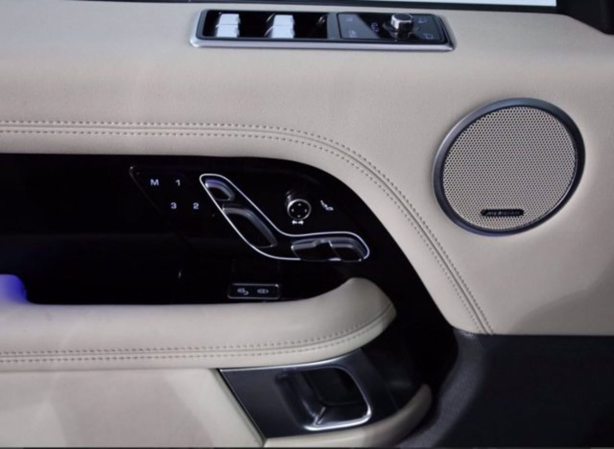 Land Rover Range Rover 3.0D l6 Autobiography (16)