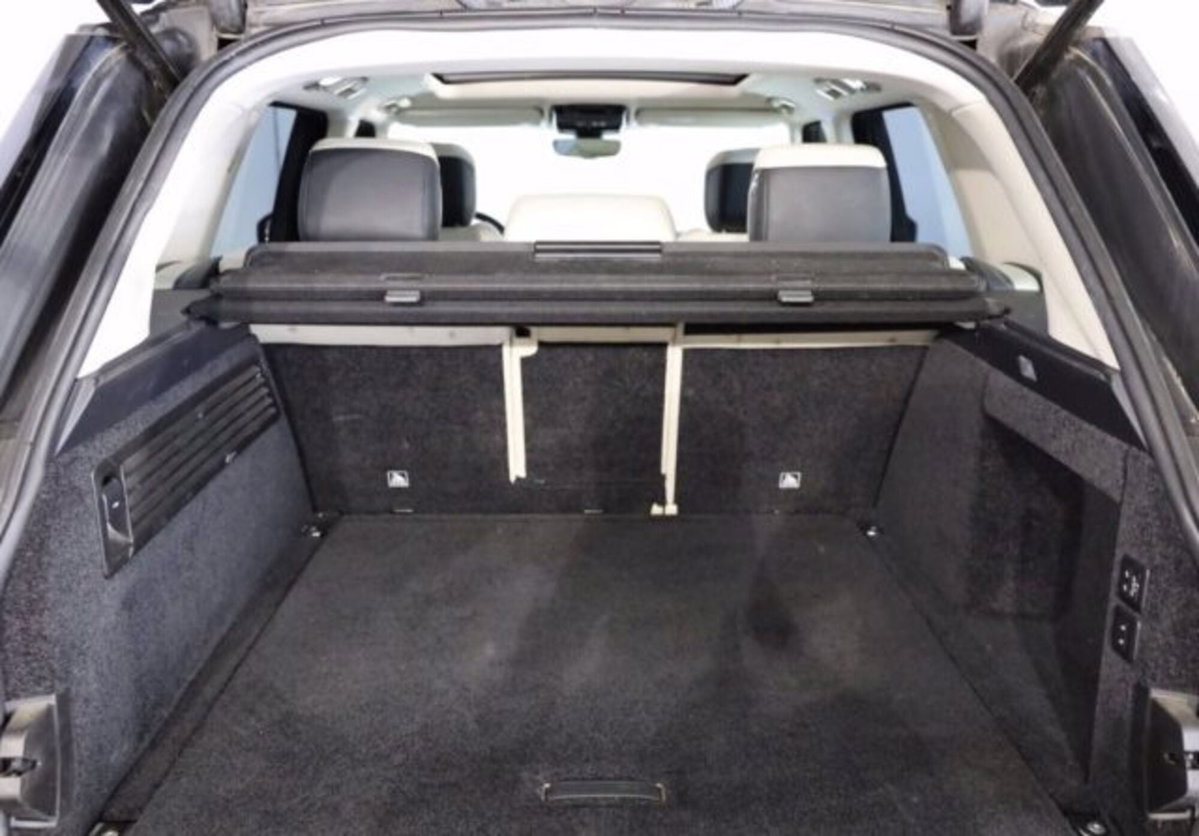 Land Rover Range Rover 3.0D l6 Autobiography (9)