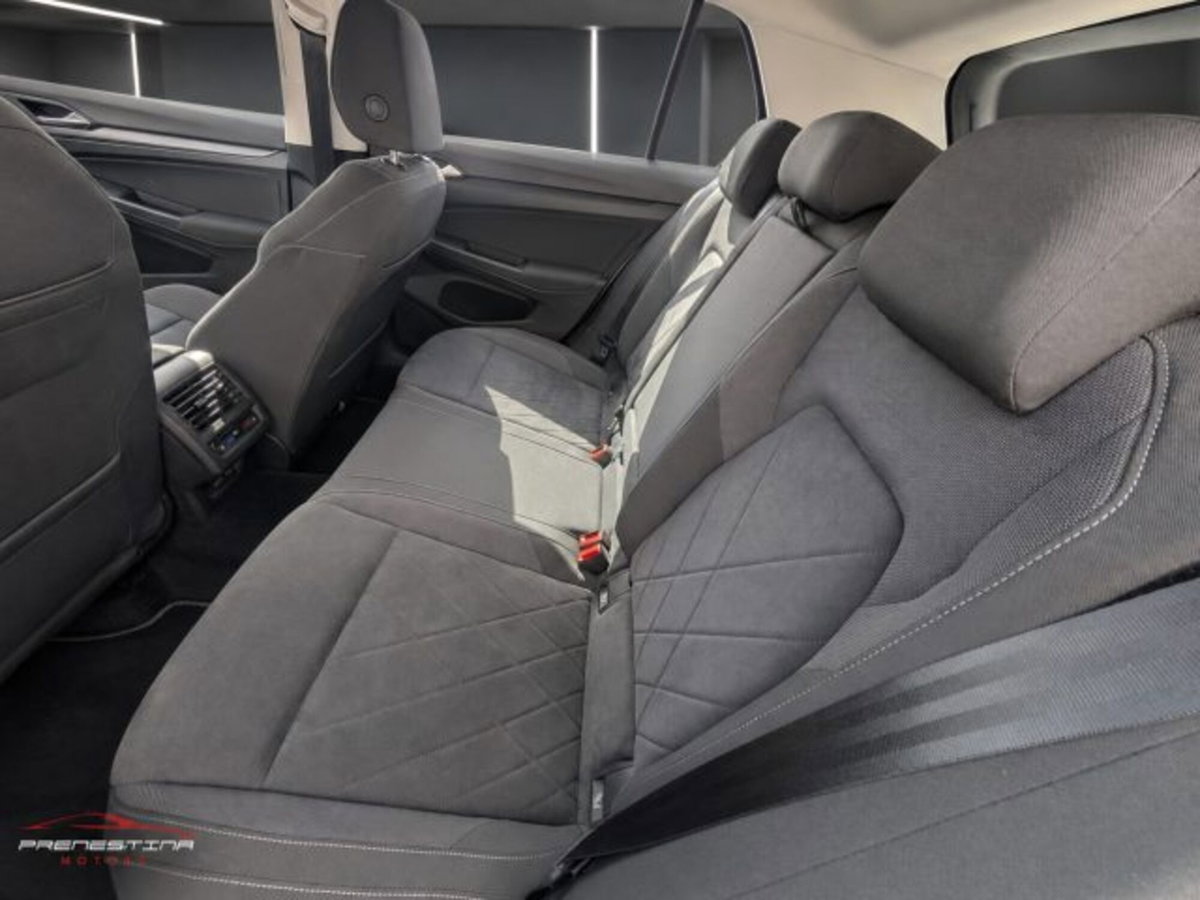 Volkswagen Golf 1.5 eTSI 150 CV EVO ACT DSG 1st Edition Style (7)