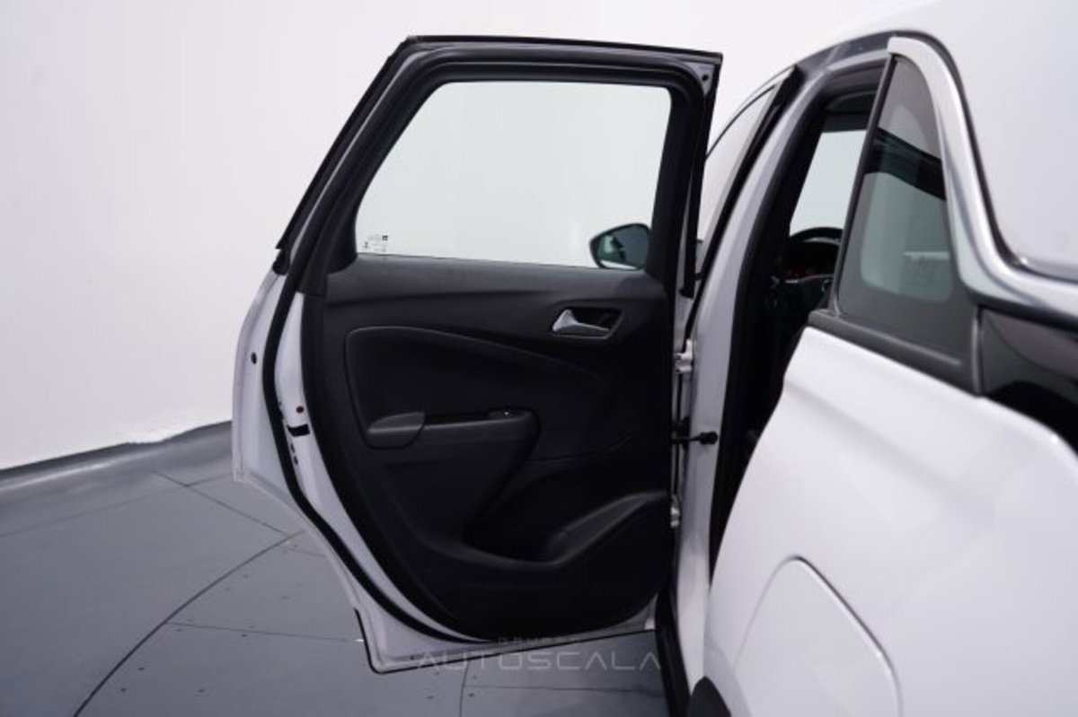 Opel Crossland 1.5 ECOTEC D 120 CV Start&Stop aut. Elegance (7)