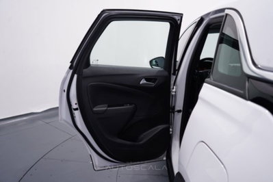 Opel Crossland 1.5 ECOTEC D 120 CV Start&Stop aut. Elegance (15)