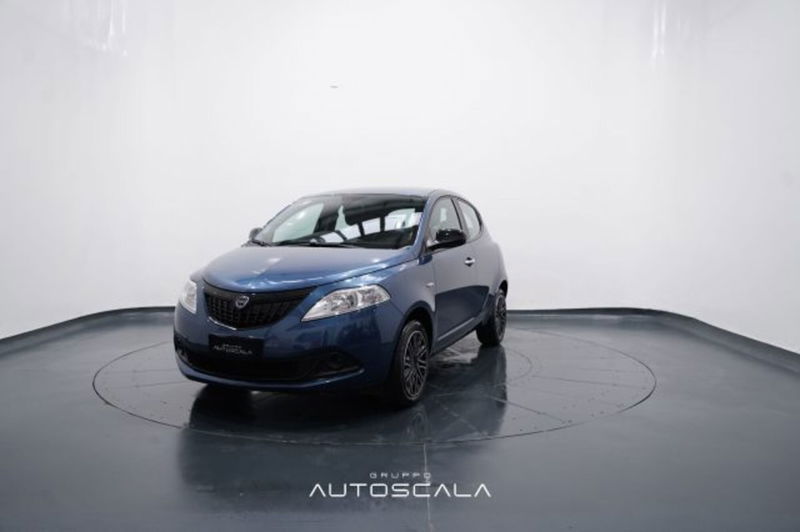 Lancia Ypsilon 1.0 FireFly 5 porte S&S Hybrid Silver Plus