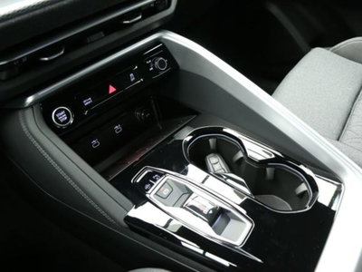Audi Q5 Sportback 2.0 tdi mhev+ Launch Edition S line quattro 204cv s-tronic (5)