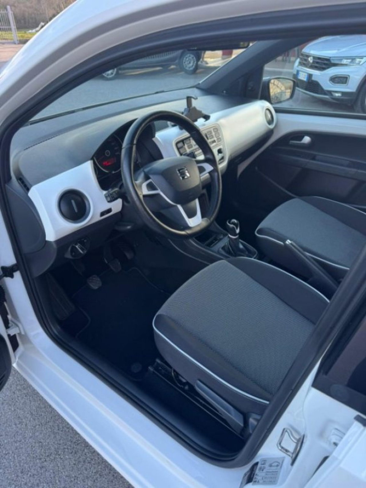 SEAT Mii 1.0 5 porte Style (14)