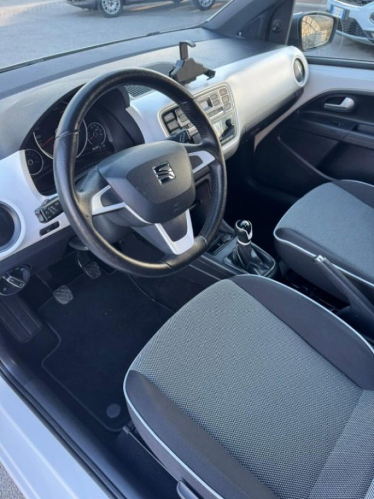 SEAT Mii 1.0 5 porte Style (15)