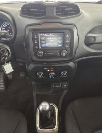 Jeep Renegade 1.6 Mjt 130 CV Longitude (13)