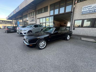 Jaguar XJ 4.0 cat Executive usata