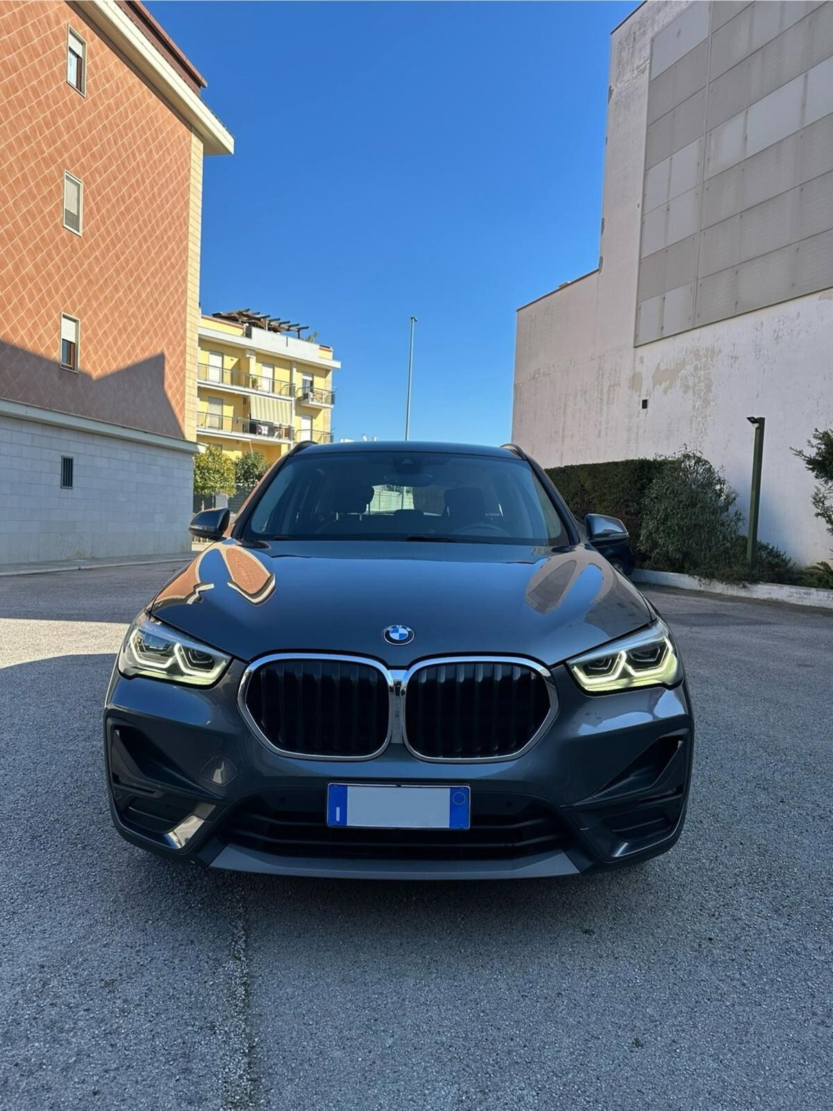 BMW X1 sDrive18d Business Advantage (2)