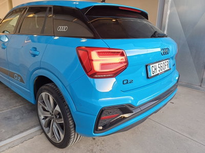 Audi Q2 Q2 35 TDI quattro S tronic Identity Black (12)