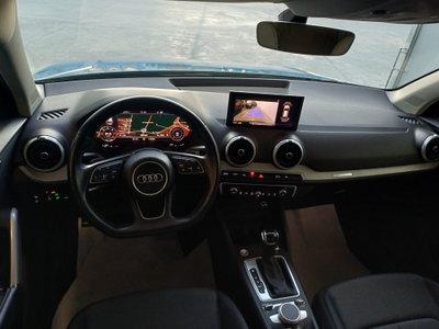 Audi Q2 Q2 35 TDI quattro S tronic Identity Black (7)
