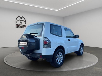 Mitsubishi Pajero 3.2 DI-D 16V aut. 3p. Tender DPF (7)