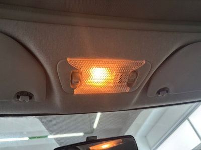 Peugeot 108 VTi 82 CV 5 porte Allure (15)