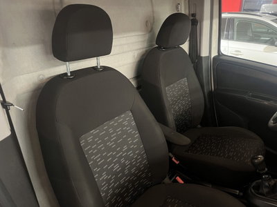 Opel Combo 1.6 CDTI 105CV PC-TN Van (750kg) (10)
