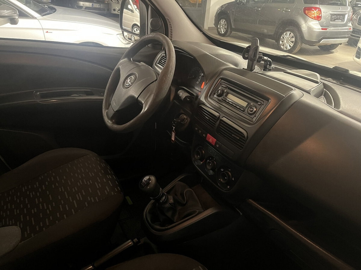Opel Combo 1.6 CDTI 105CV PC-TN Van (750kg) (9)