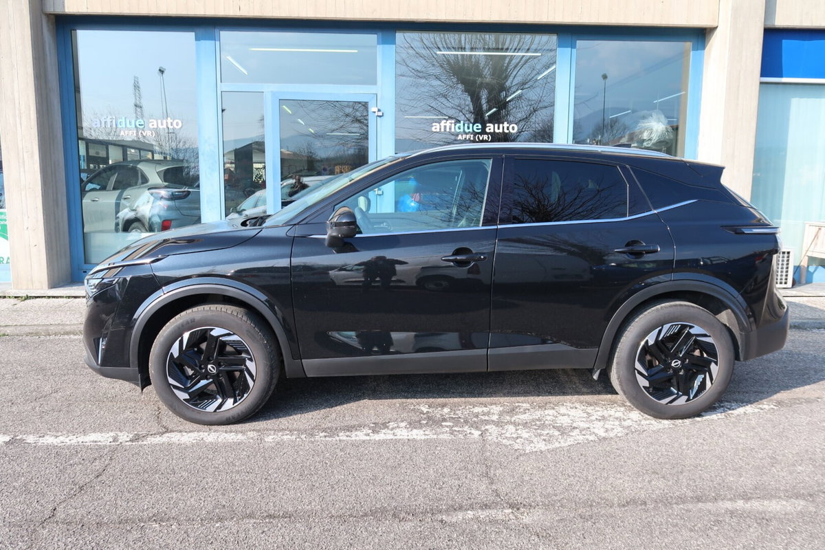 Nissan Qashqai 1.3 mhev N-Connecta 2wd 140cv (4)
