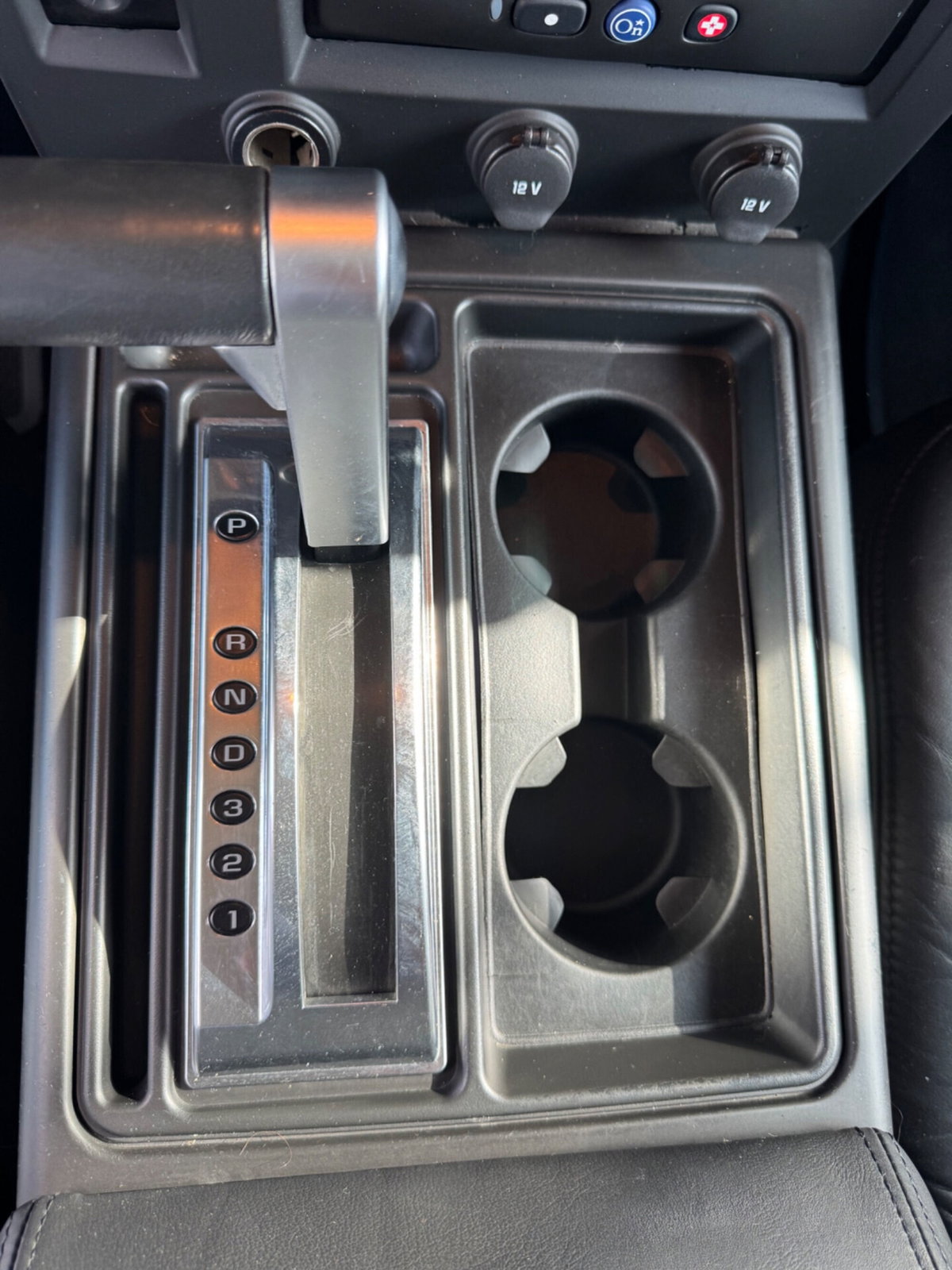 Hummer H2 V8 SUV Platinum (18)