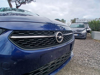 Opel Corsa 1.2 Edition (11)
