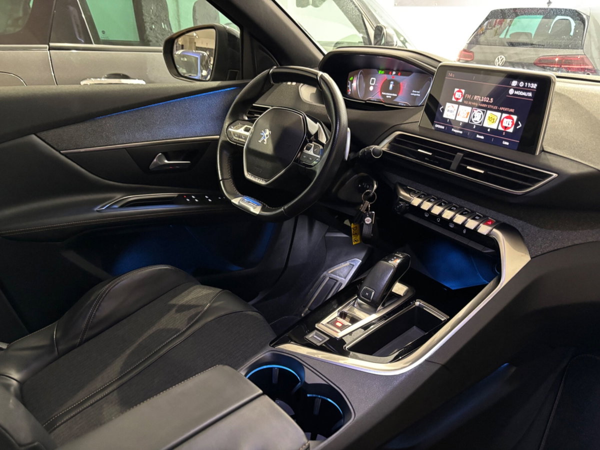 Peugeot 3008 BlueHDi 120 S&S EAT6 GT Line (10)
