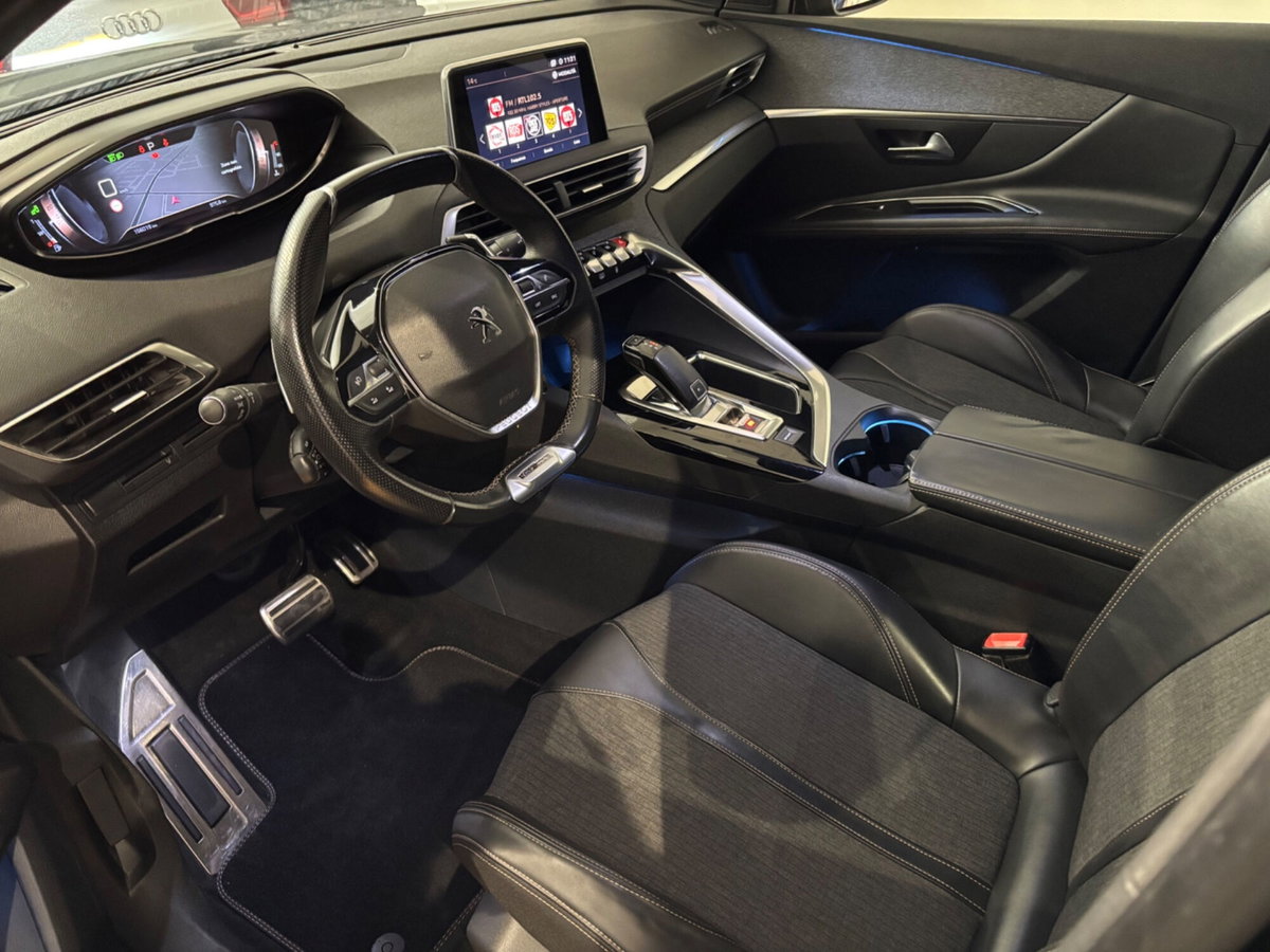 Peugeot 3008 BlueHDi 120 S&S EAT6 GT Line (19)