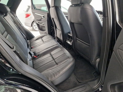 Land Rover Range Rover Evoque 2.0D I4 180 CV AWD Auto R-Dynamic (11)