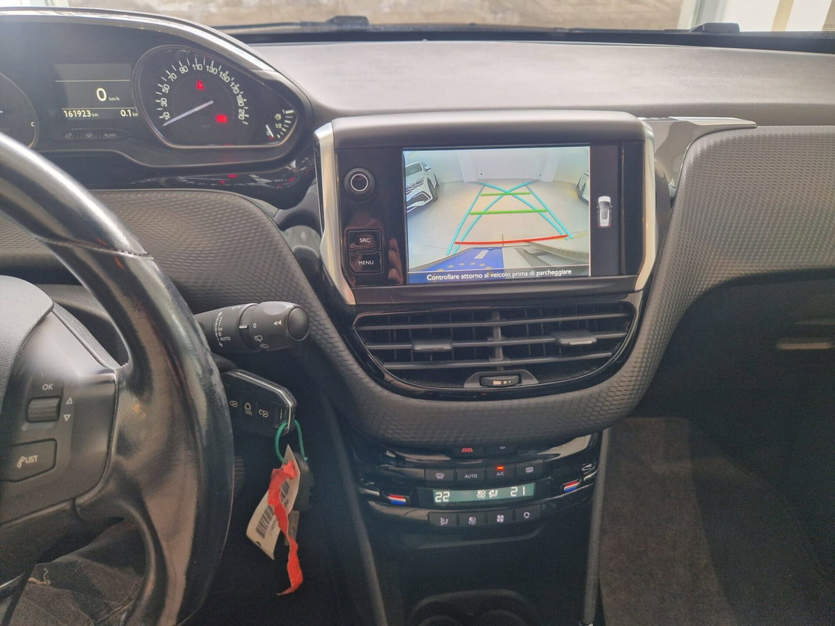 Peugeot 2008 100 Allure (11)