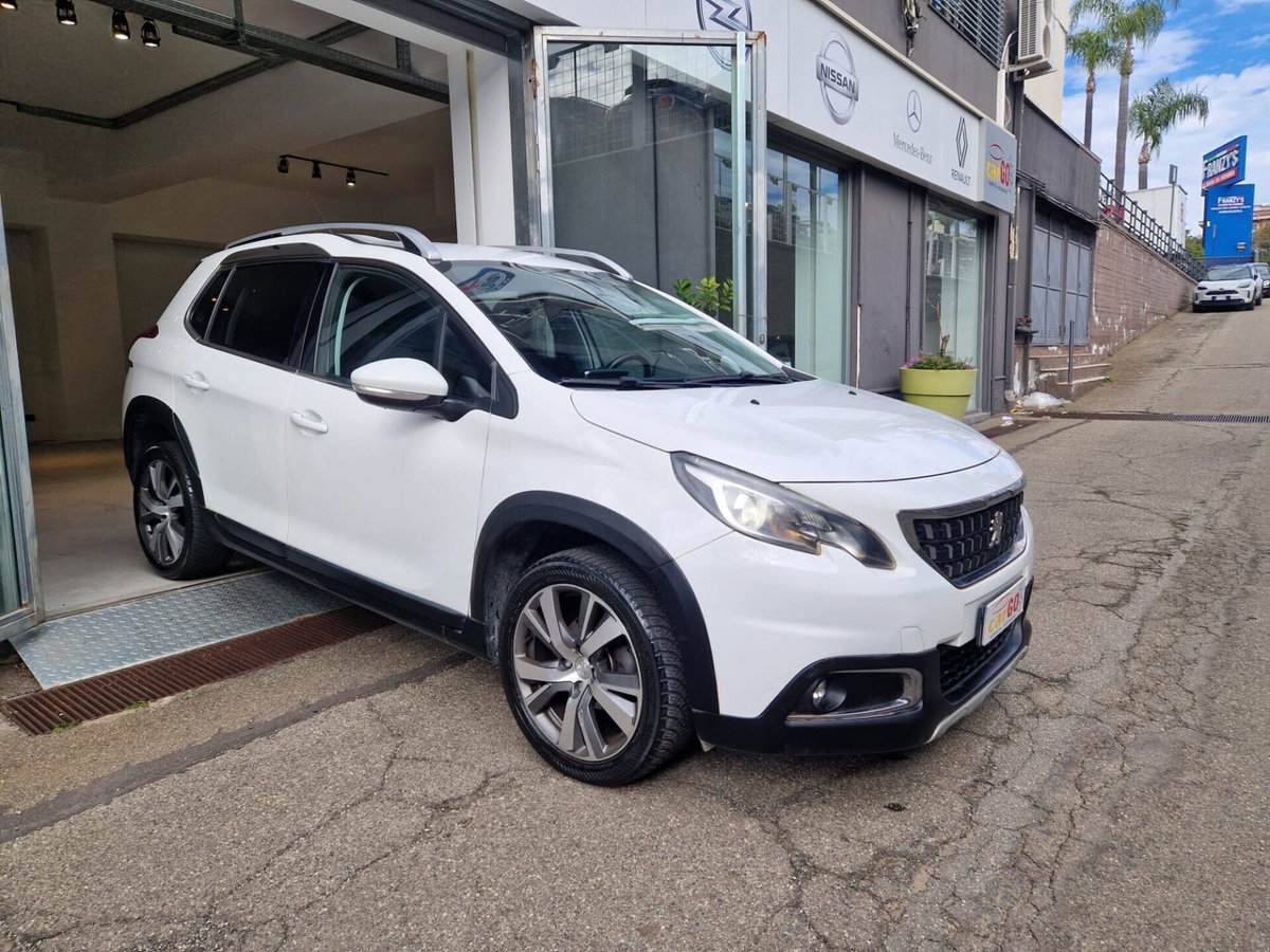 Peugeot 2008 100 Allure (2)
